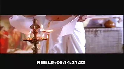 નશામાં રશિયન વેશ્યા obkonchali ચહેરો અને શુક્રાણુ ગળી ફરજ પડી