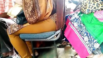 વ્યભિચારી પતિ કેવી રીતે તેની પત્ની સેક્સવેયફે fucks વિડિઓ શૂટ