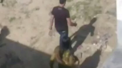 રશિયન ગાયક તેની ગર્લફ્રેન્ડ, fucked અને સ્ટફ્ડ કમ
